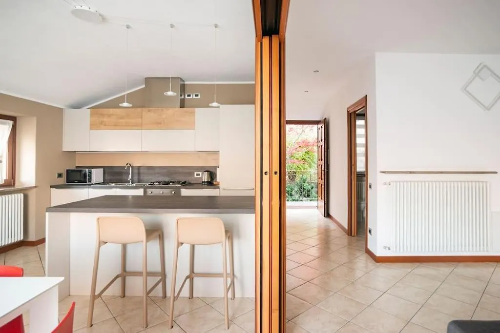 Apartment Villa Vista Lago Di Como By Villavistalago Bellano Italy